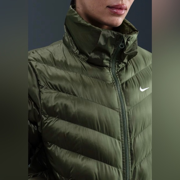 NWT Nike Women’s Sportswear Windpuffer Therma-FIT Hooded Parka olive green S - Picture 11 of 11